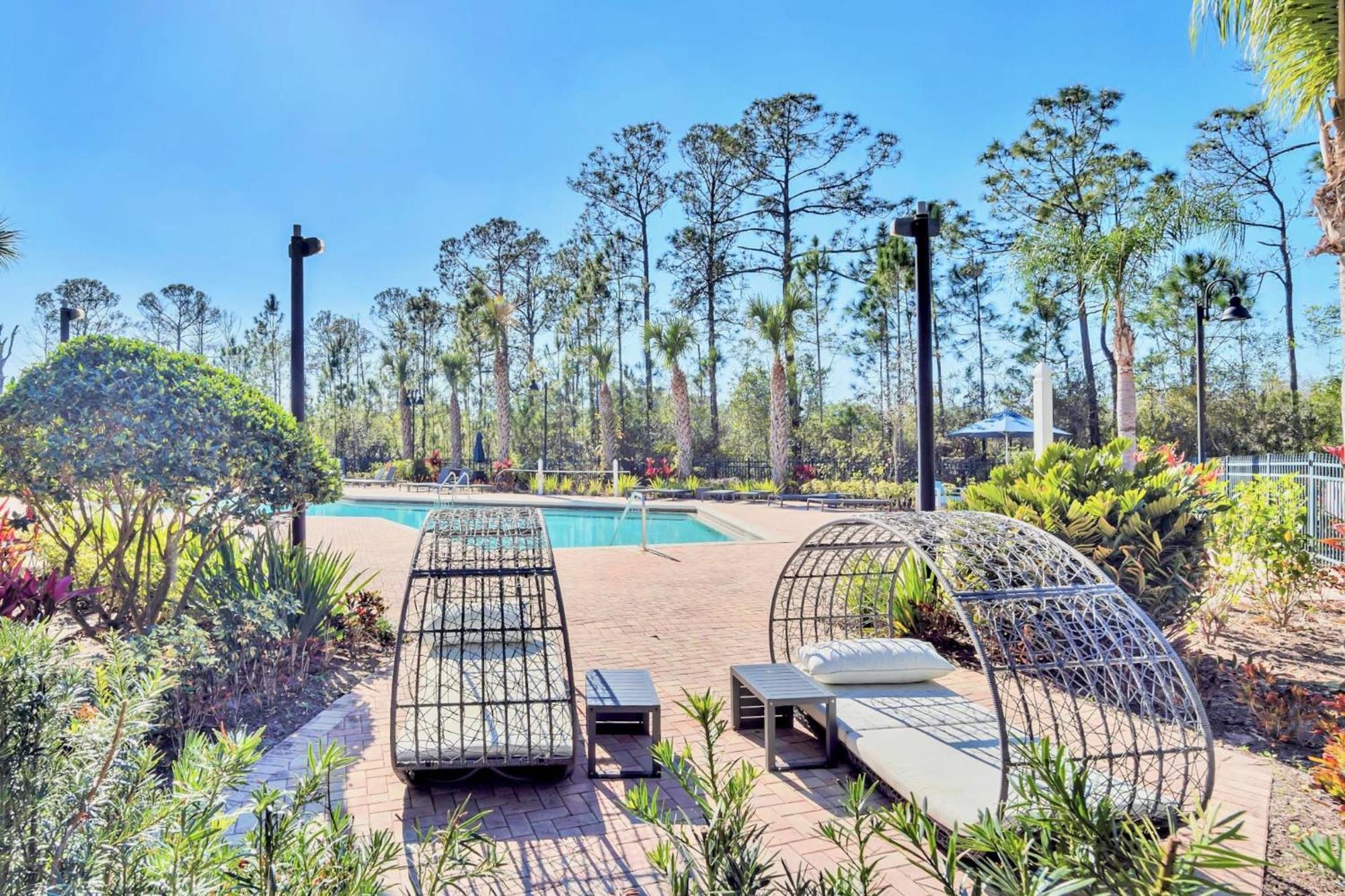 2br With Shared Pool & Hot Tub, Near Disney! Orlando